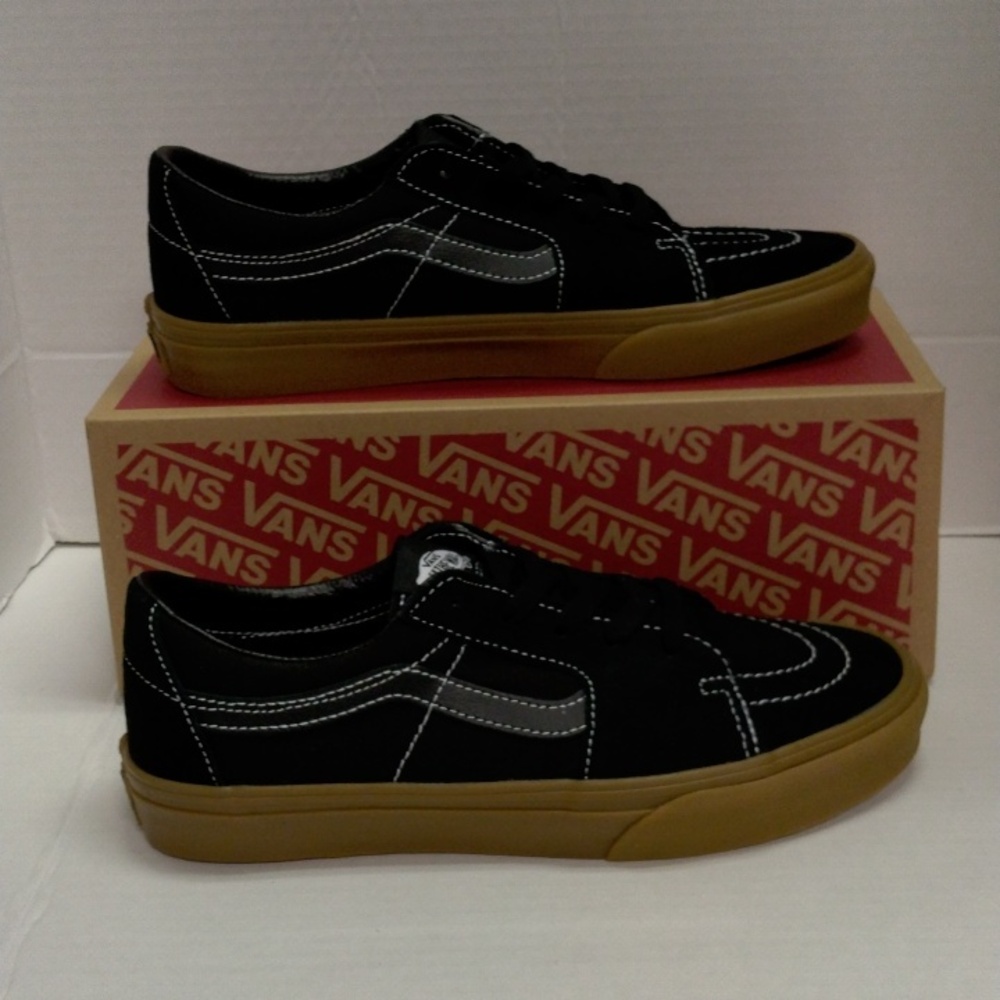 Sk8 low black gum